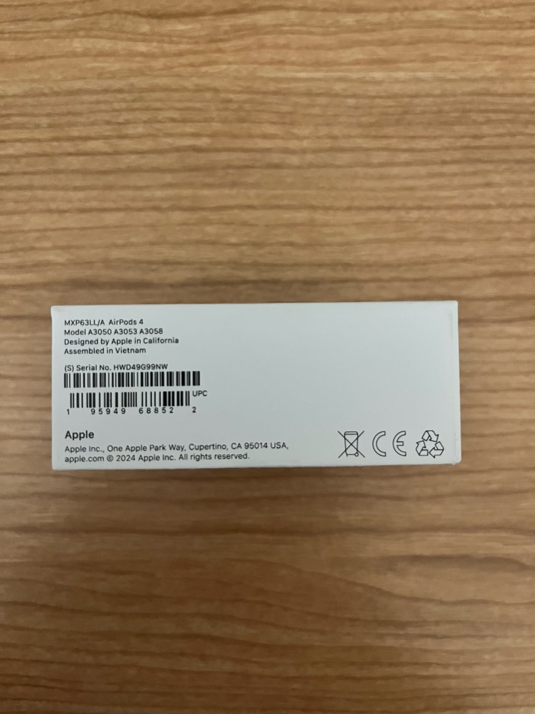 AirPods 4 photo 3
