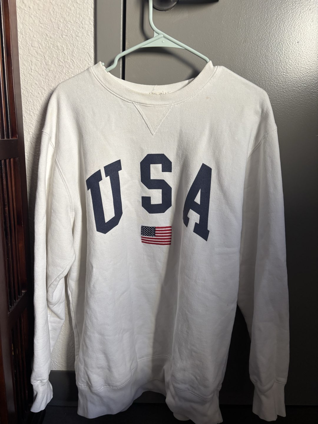 Brandy Melville sweater