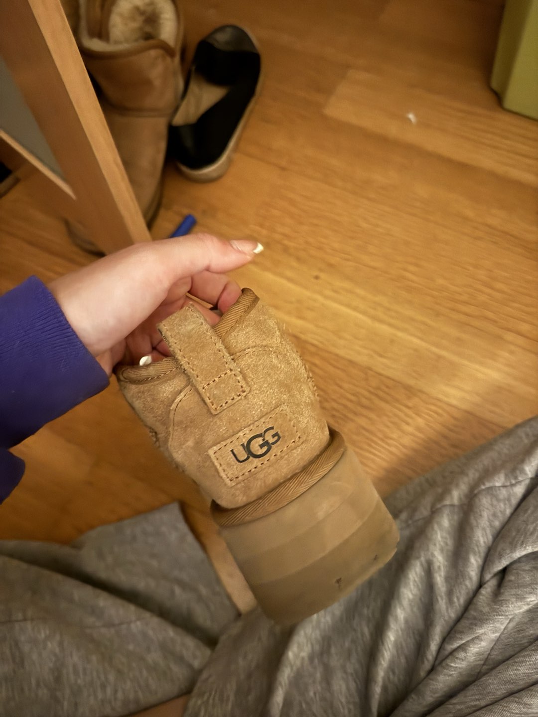 uggs mini platform photo 2