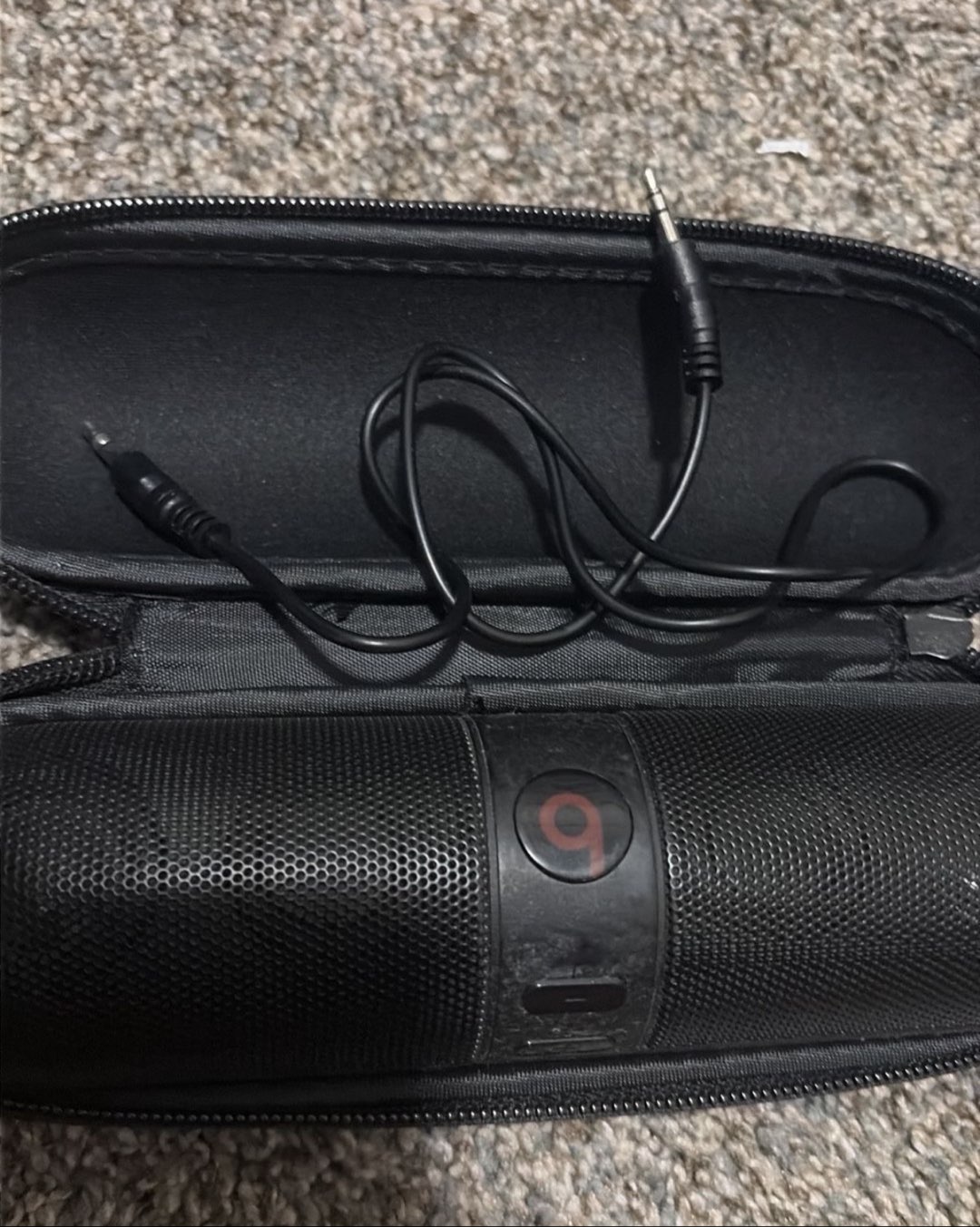 Beats Pill Speaker