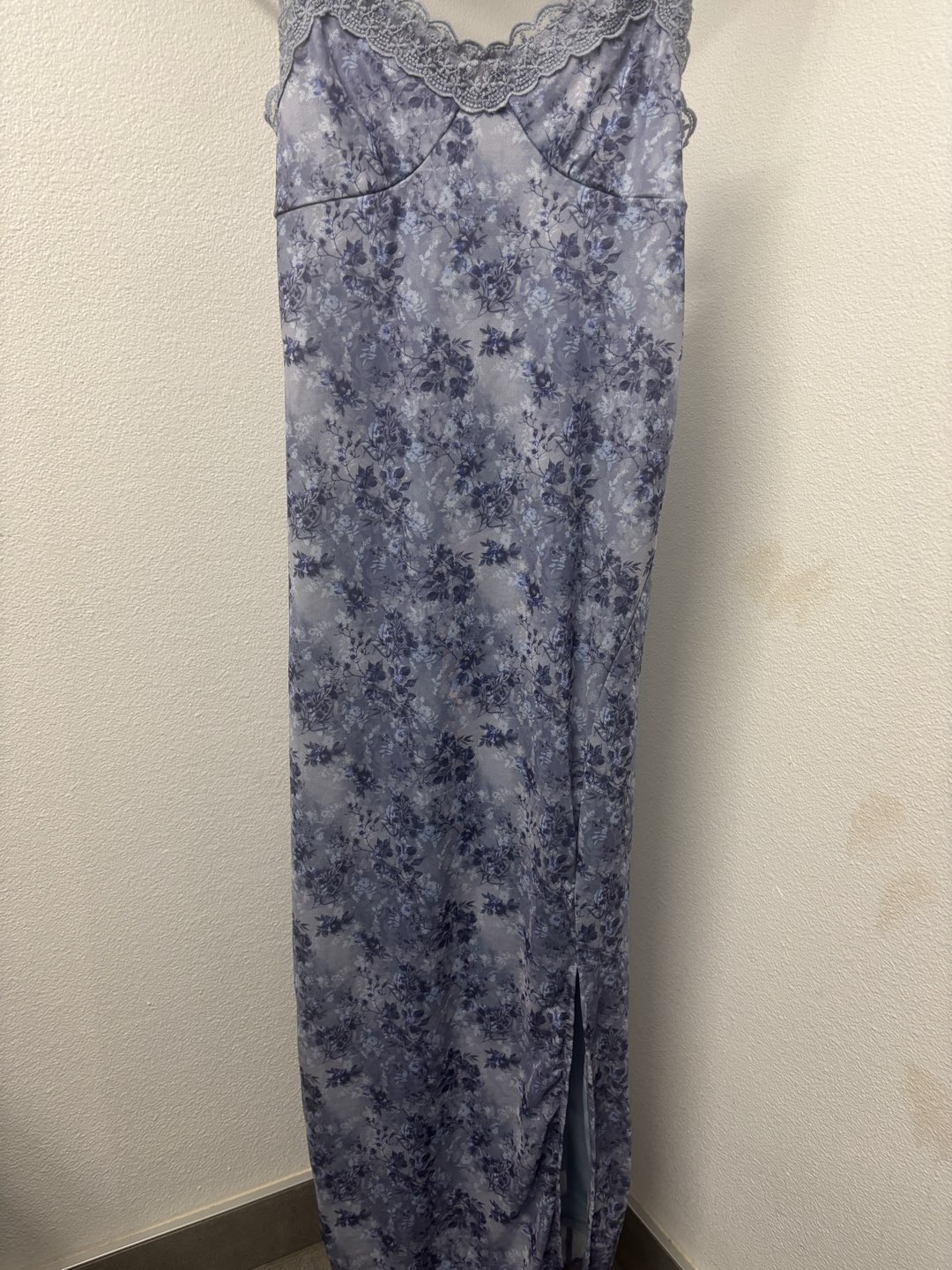 Women’s Maxi Dress photo 2