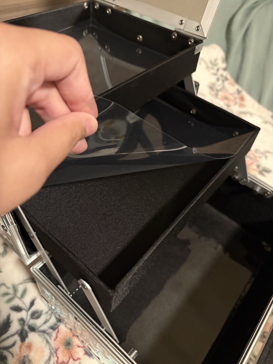 Shiny Purple Makeup Box photo 3