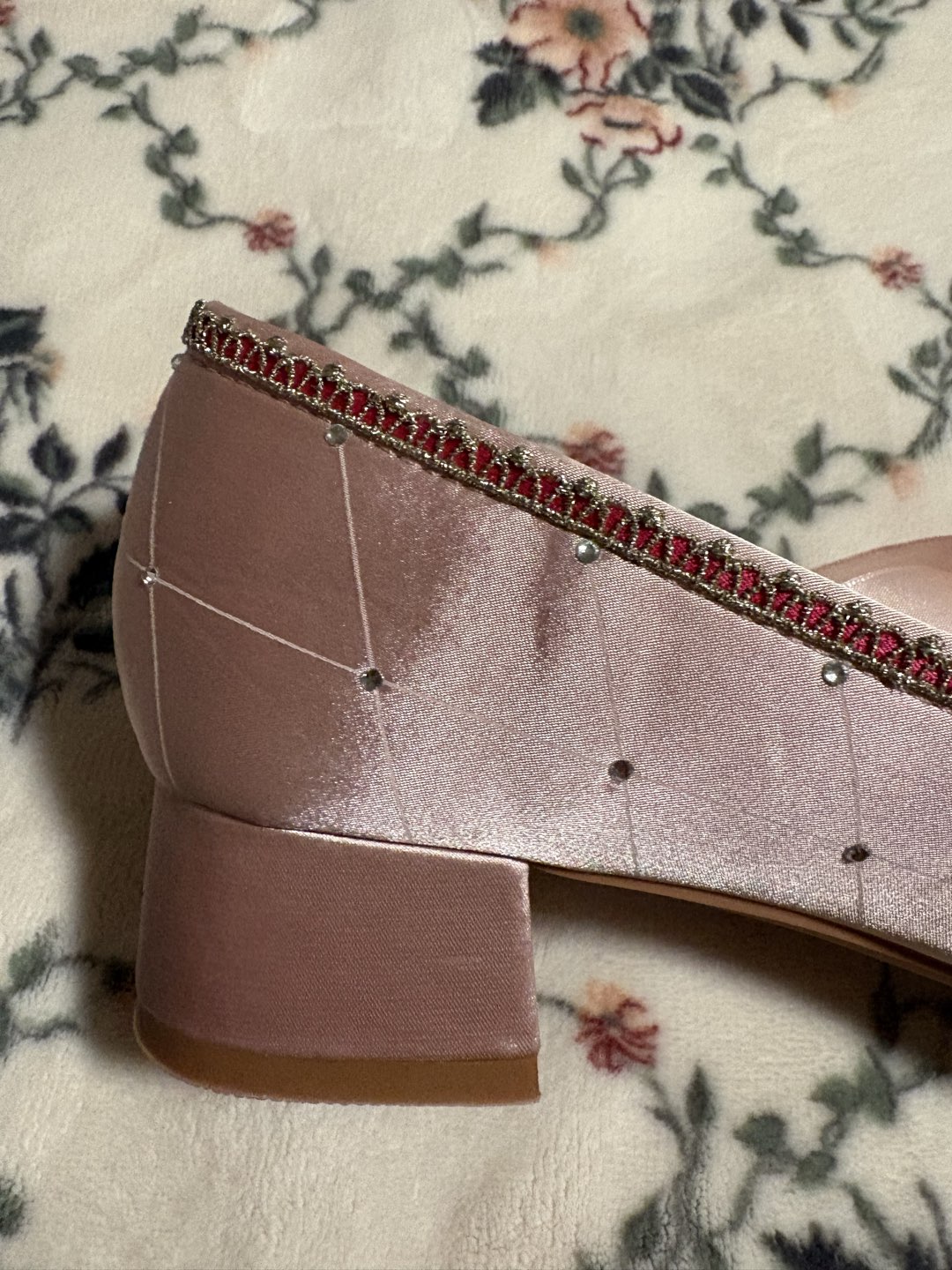 12 Dancing Princesses Shoes photo 5