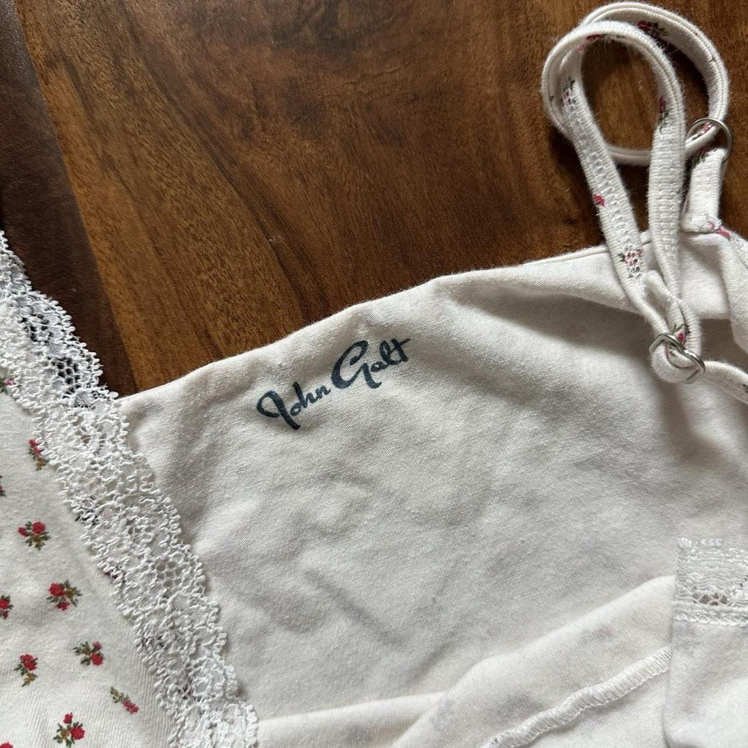 Brandy Melville Floral Tank Top photo 3