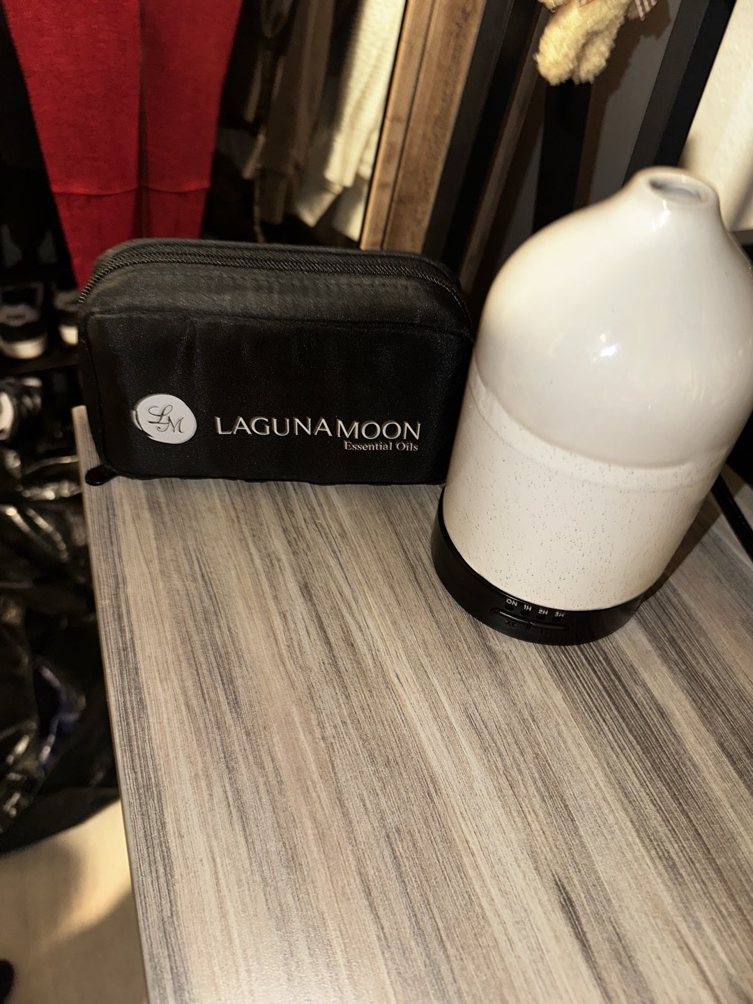 Oil diffuser w/ essential oils