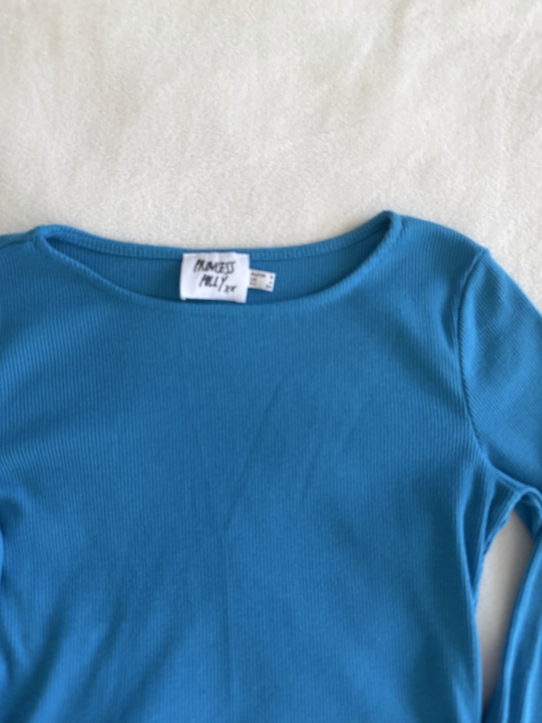 Princess Polly long sleeve photo 2