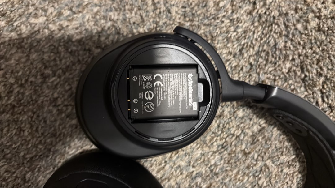 Arctis Nova Pro Wireless photo 7