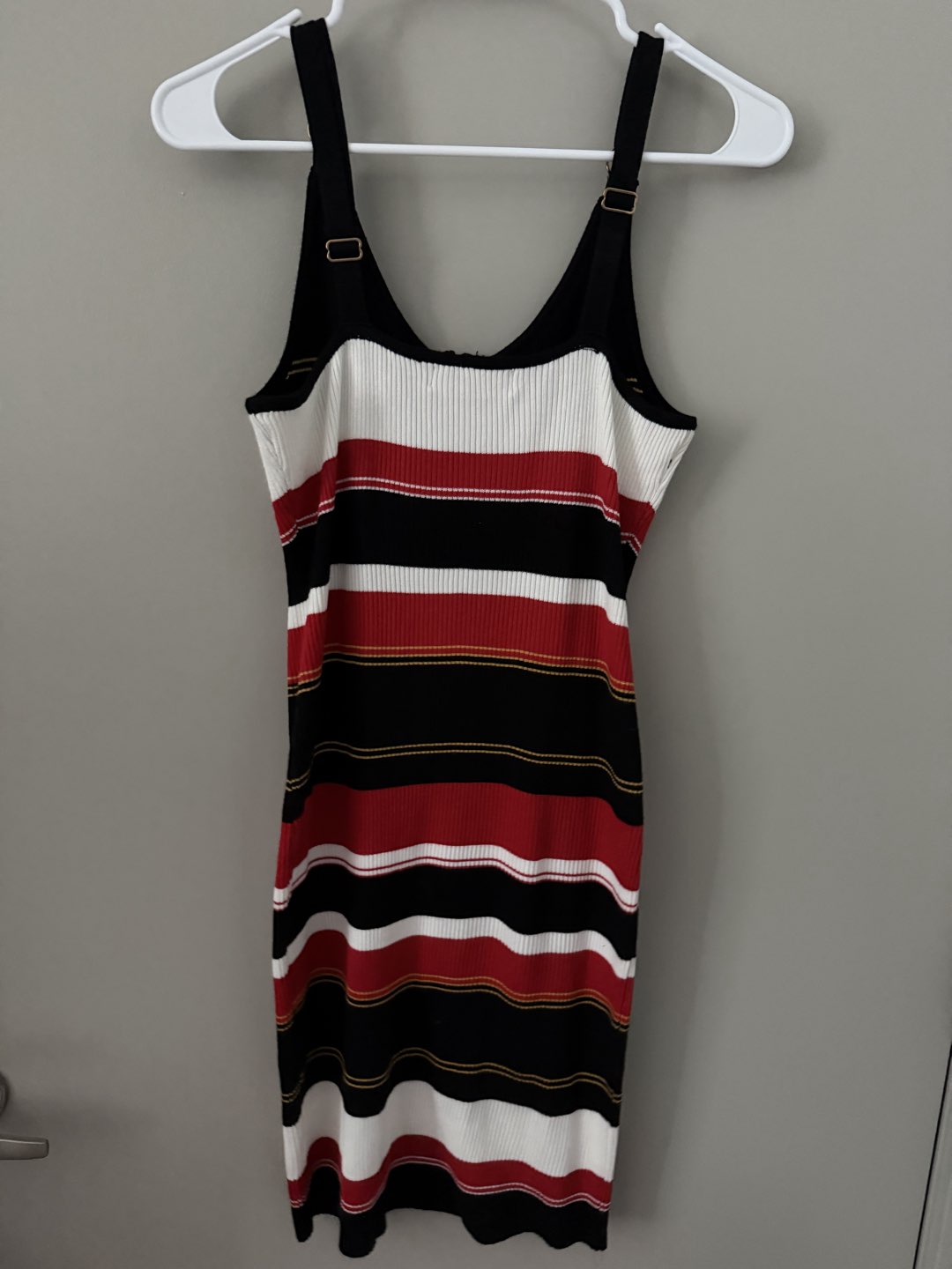 Dress photo 2