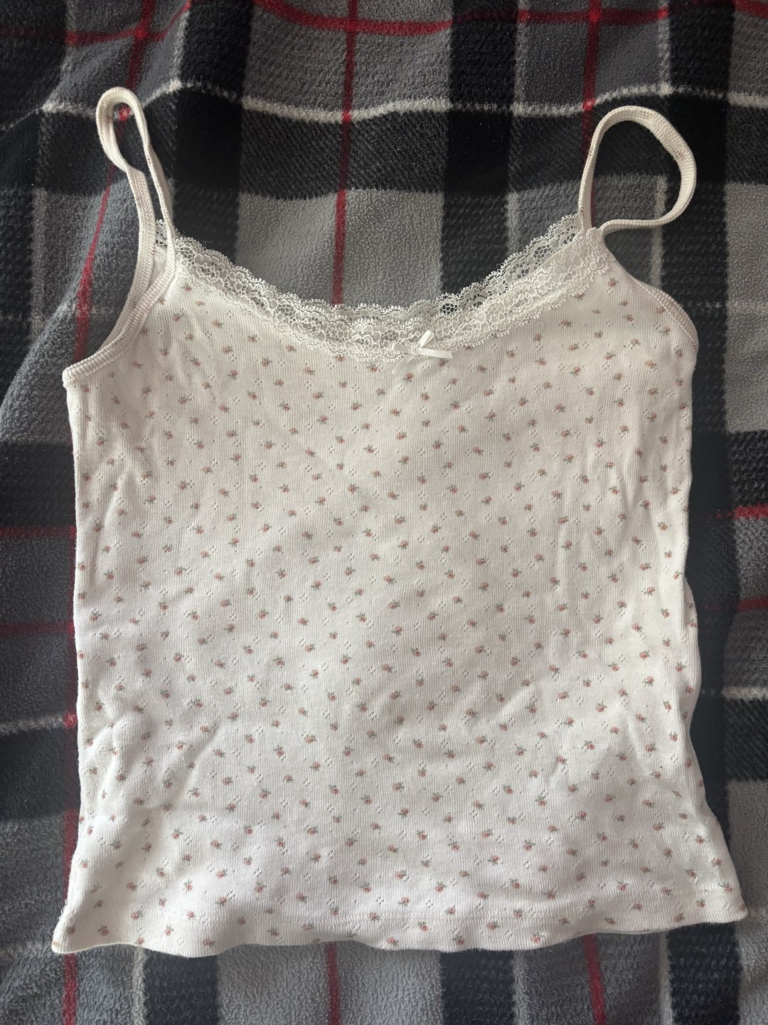 Brandy Melville top