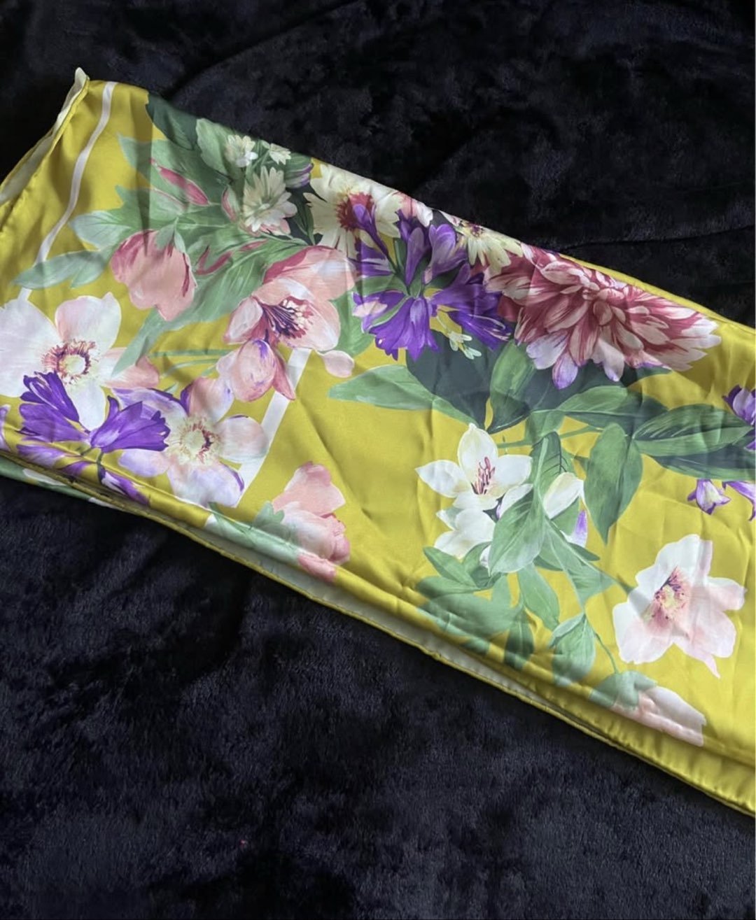 Square Floral Scarf photo 2