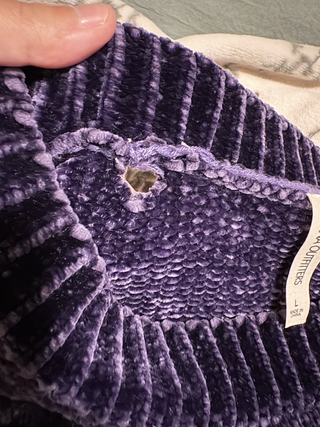 Soft Purple Swearter photo 3