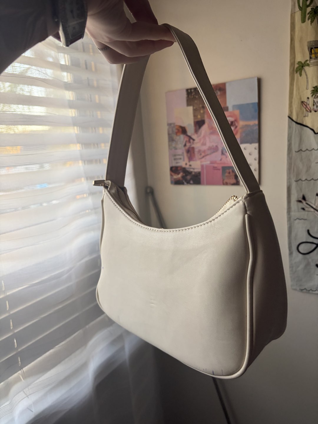 Off white / beige hand bag/ purse photo 3