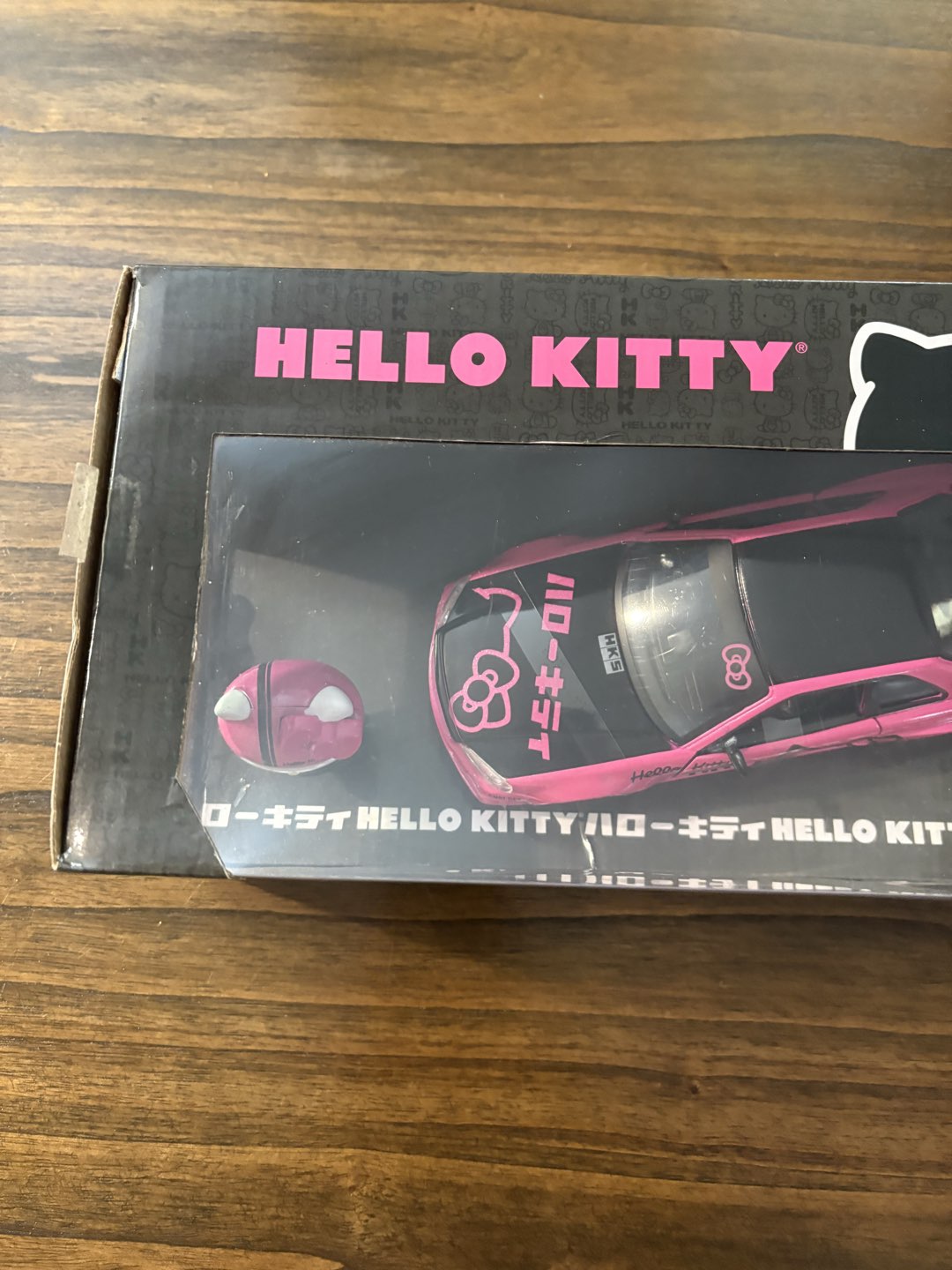 Hello Kitty Sports Car! photo 5
